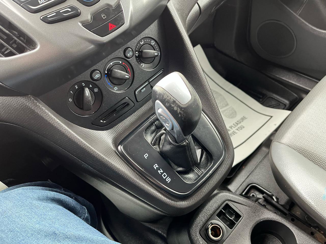 Used 2016 Ford Transit Connect XL image 18