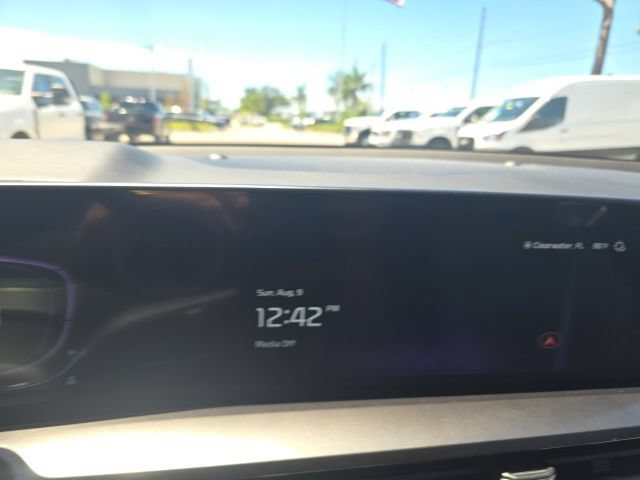 Used 2025 Kia Telluride S FWD image 12