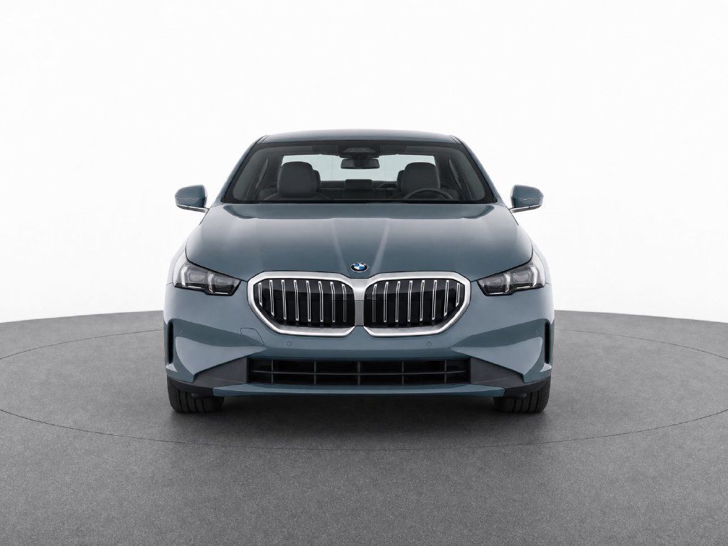 Certified 2026 BMW 530i RWD image 34