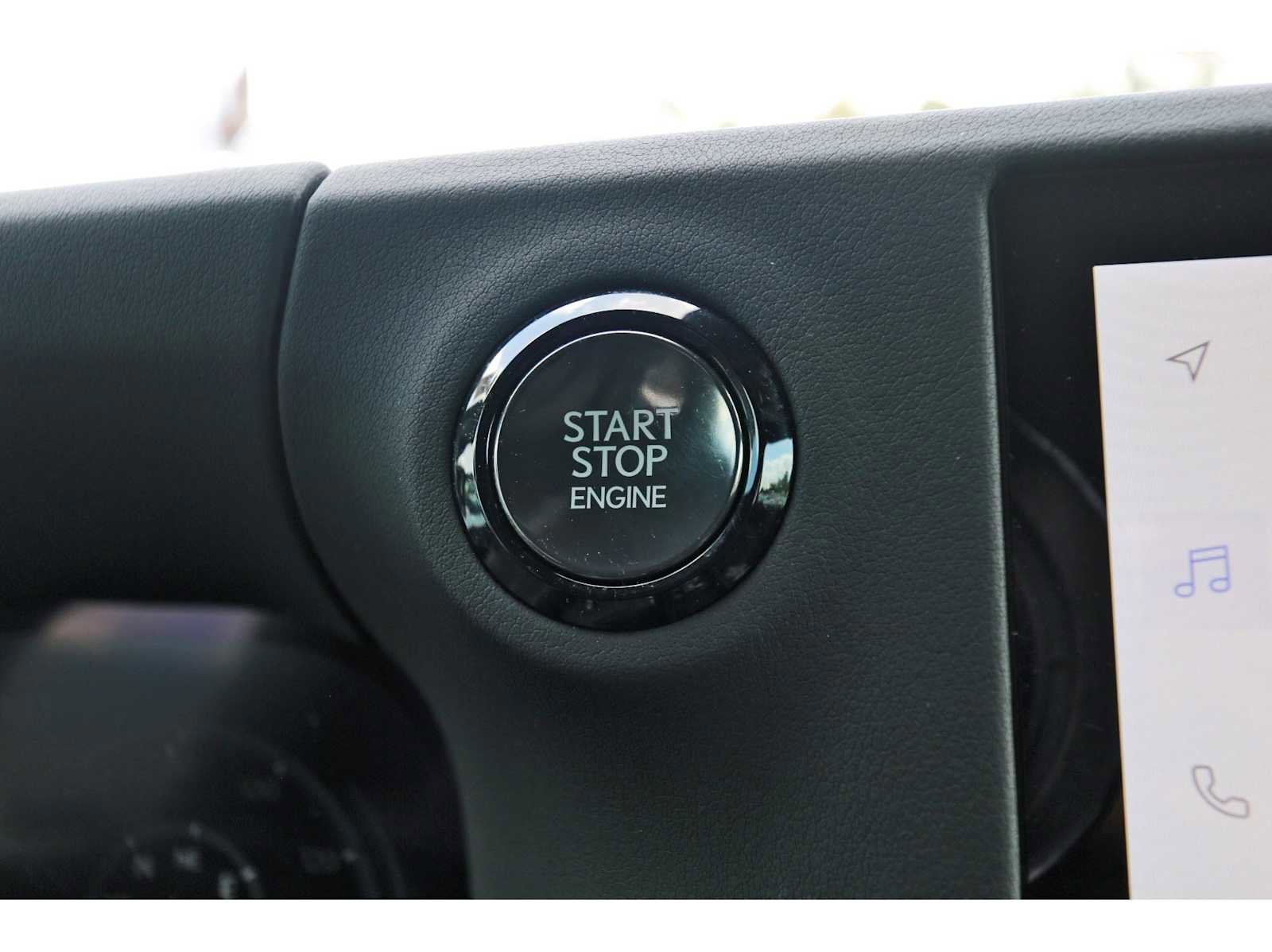 Used 2024 Lexus GX 550 image 25