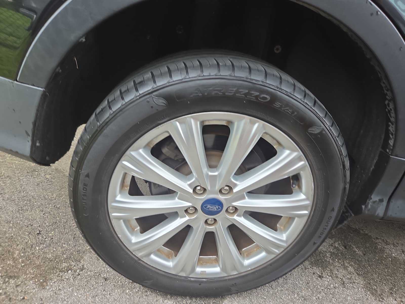 Used 2019 Ford Escape SEL FWD image 10