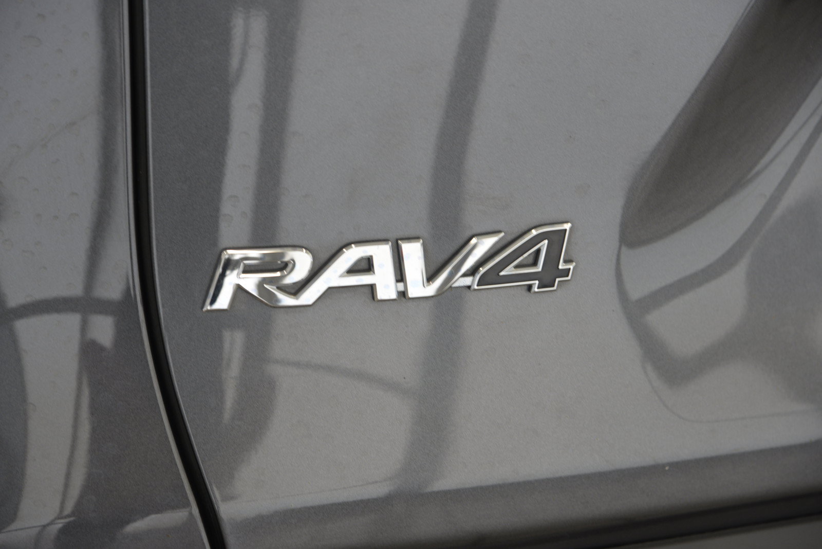 Used 2024 Toyota RAV4 XLE Premium w/ Weather Package AWD/4WD image 25