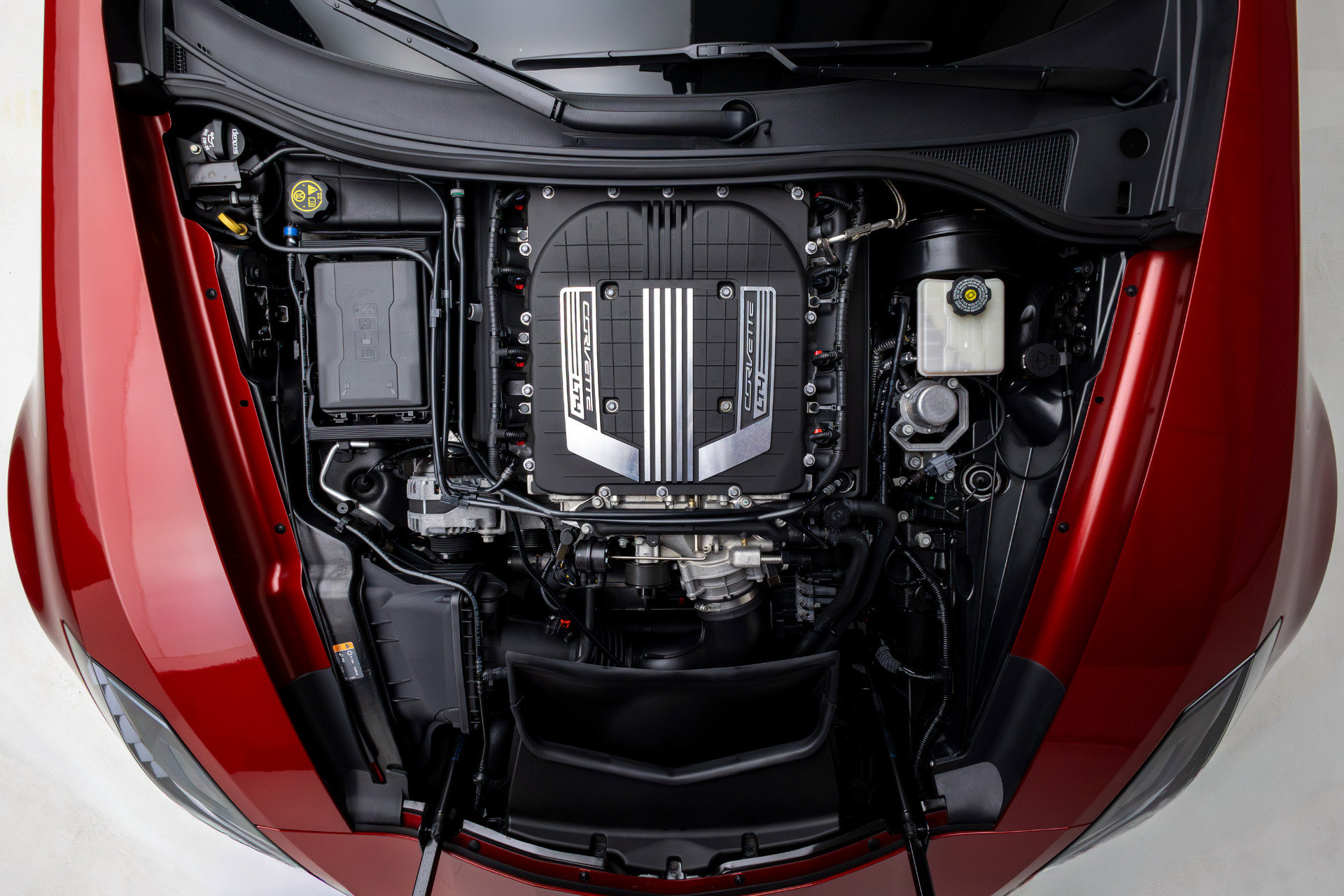 Used 2015 Chevrolet Corvette Z06 w/ 2LZ Preferred Equipment Group image 6