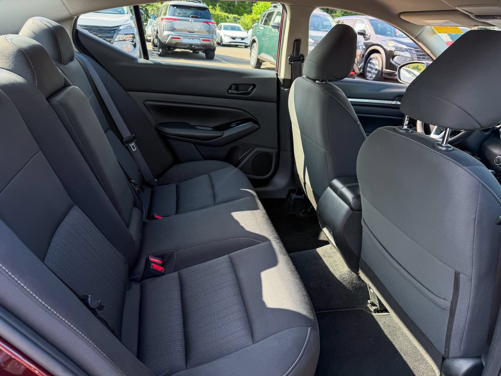 Certified 2023 Nissan Altima 2.5 SV FWD image 18