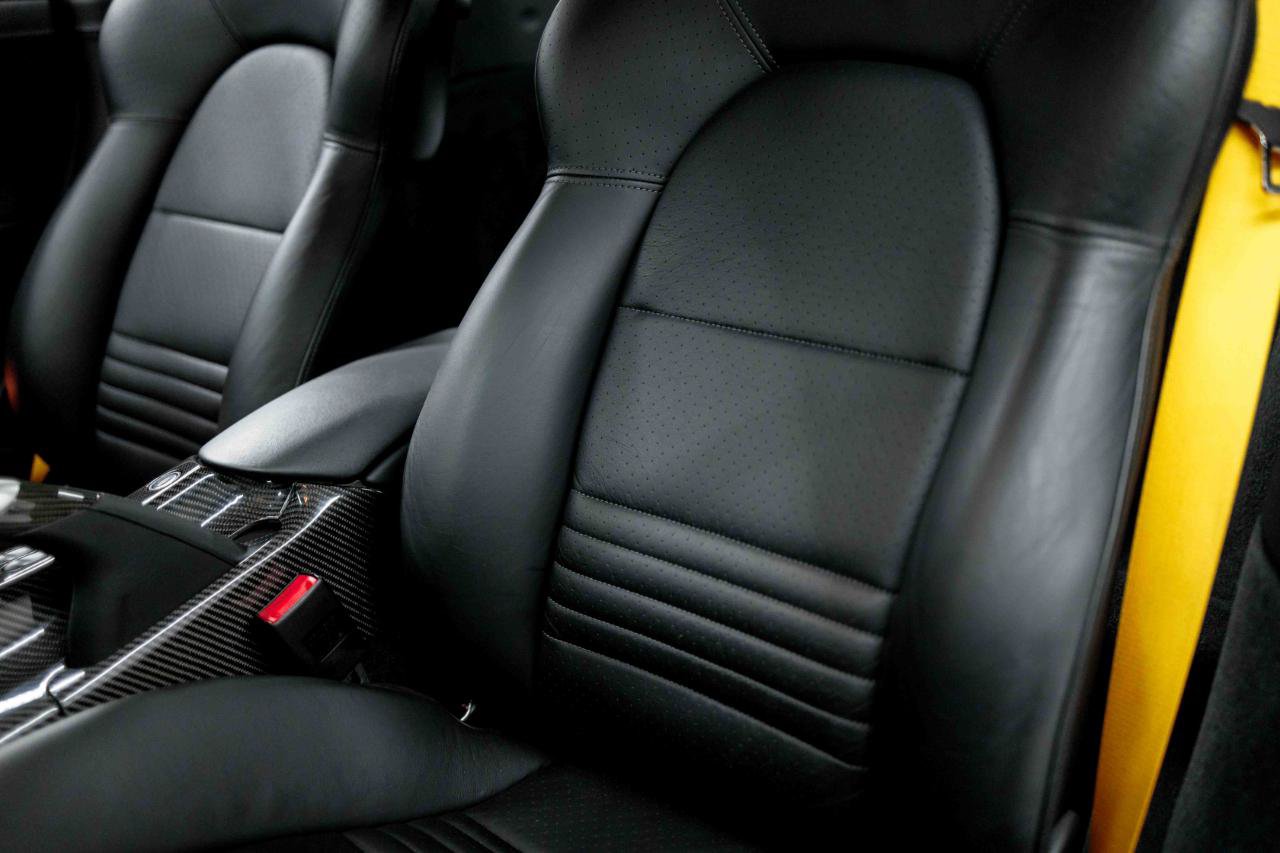 Used 2002 Porsche 911 GT2 RWD image 47
