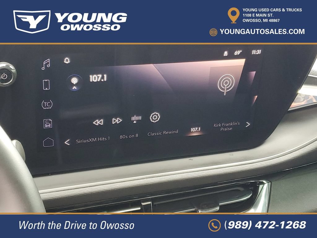 Used 2025 Buick Envista Sport Touring w/ Experience Buick Package FWD image 18