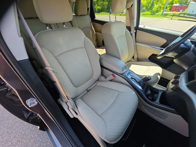 Used 2016 Dodge Journey SE w/ Comfort/Convenience Group AWD/4WD image 24