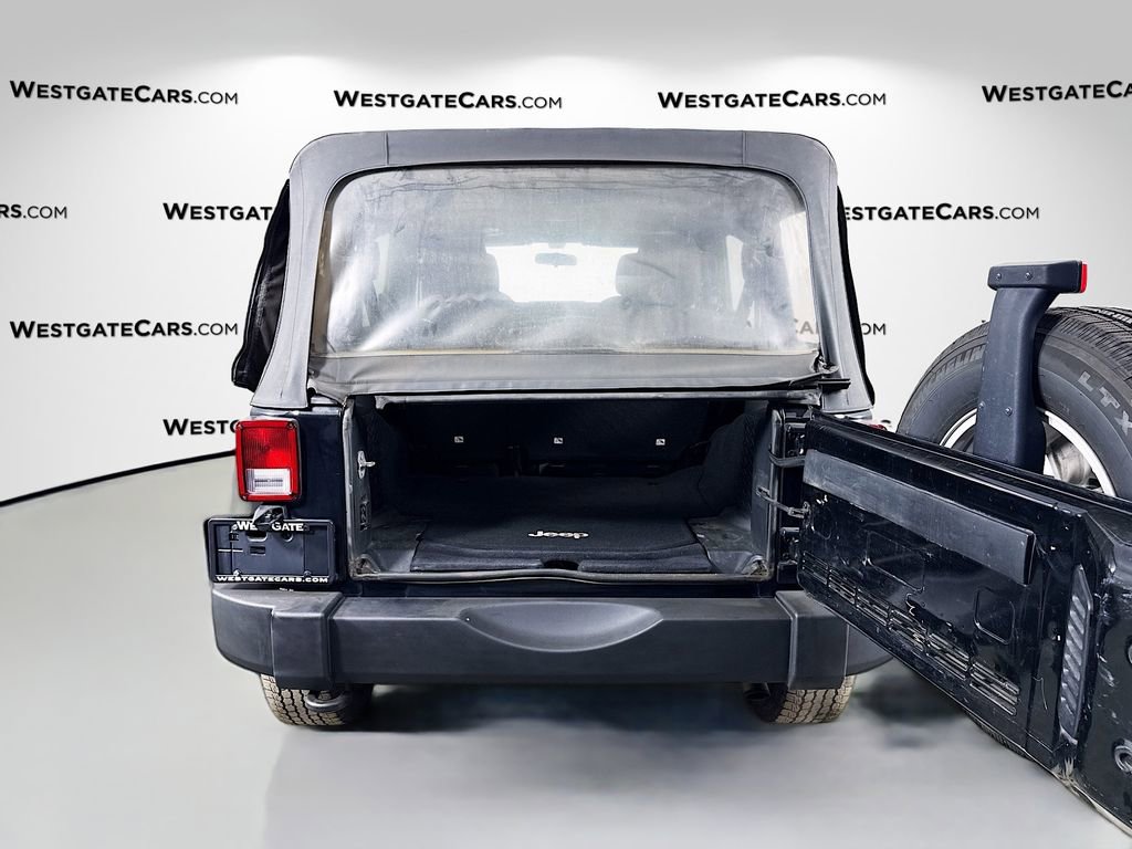 Used 2017 Jeep Wrangler Unlimited Sport w/ Connectivity Group image 13