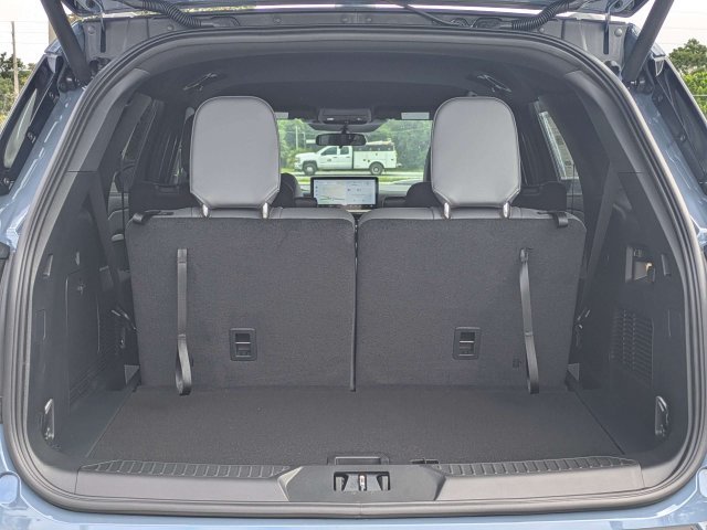 New 2027 Ford Explorer Active w/ Active Comfort Package RWD image 13