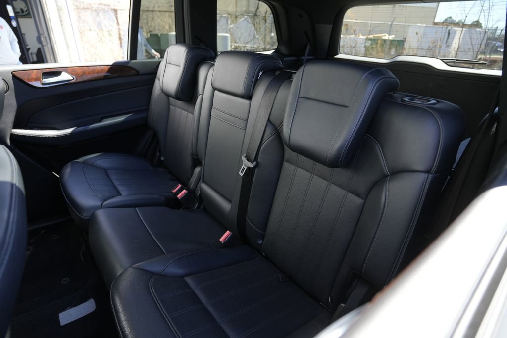 Used 2019 Mercedes-Benz GLS 450 4MATIC image 20