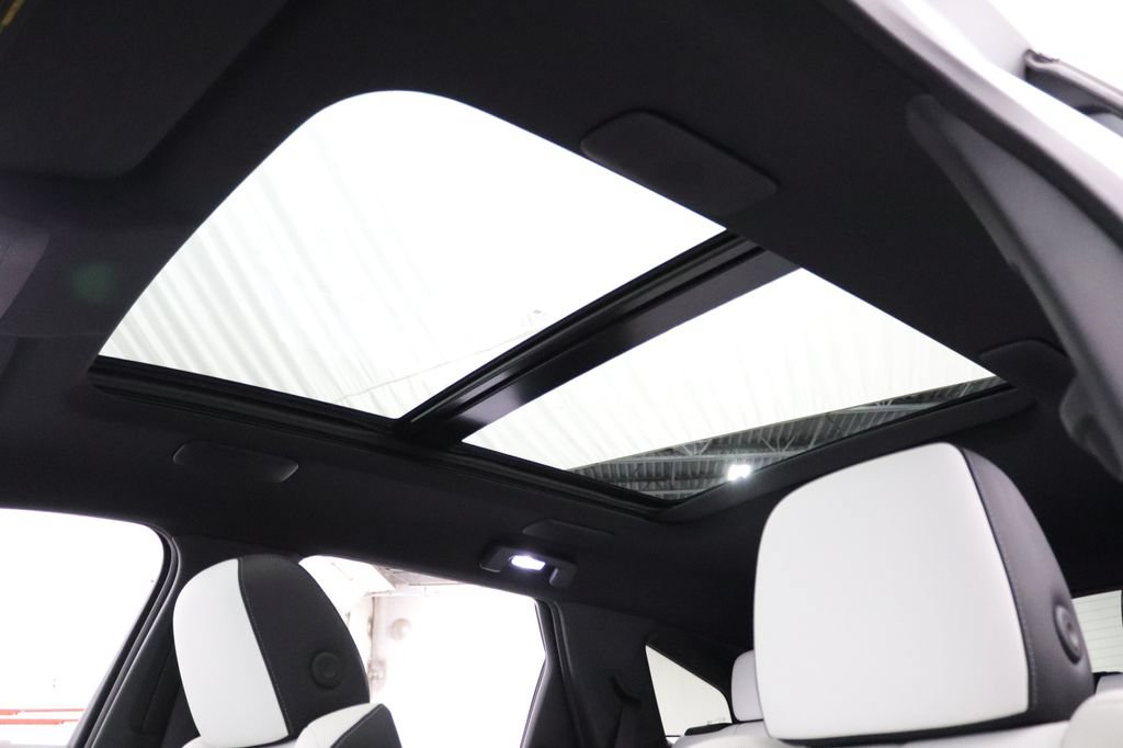 Certified 2024 Acura ZDX A-Spec AWD/4WD image 25