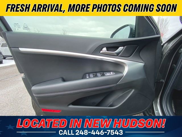 Used 2025 Genesis G70 2.5T AWD/4WD image 22