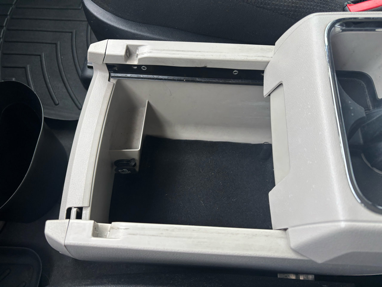 Used 2015 RAM C/V Tradesman w/ UConnect Hands-Free Group image 26