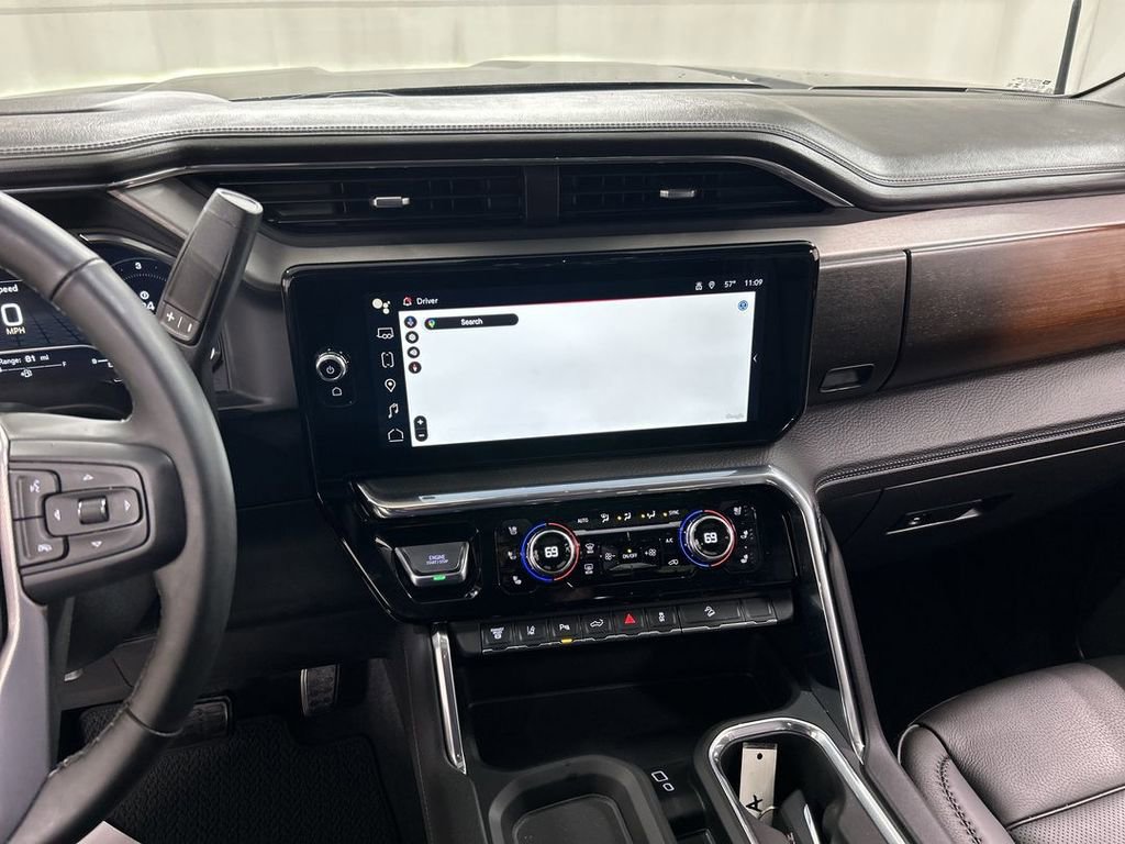 Certified 2025 GMC Sierra 2500 Denali w/ Denali Reserve Package AWD/4WD image 18