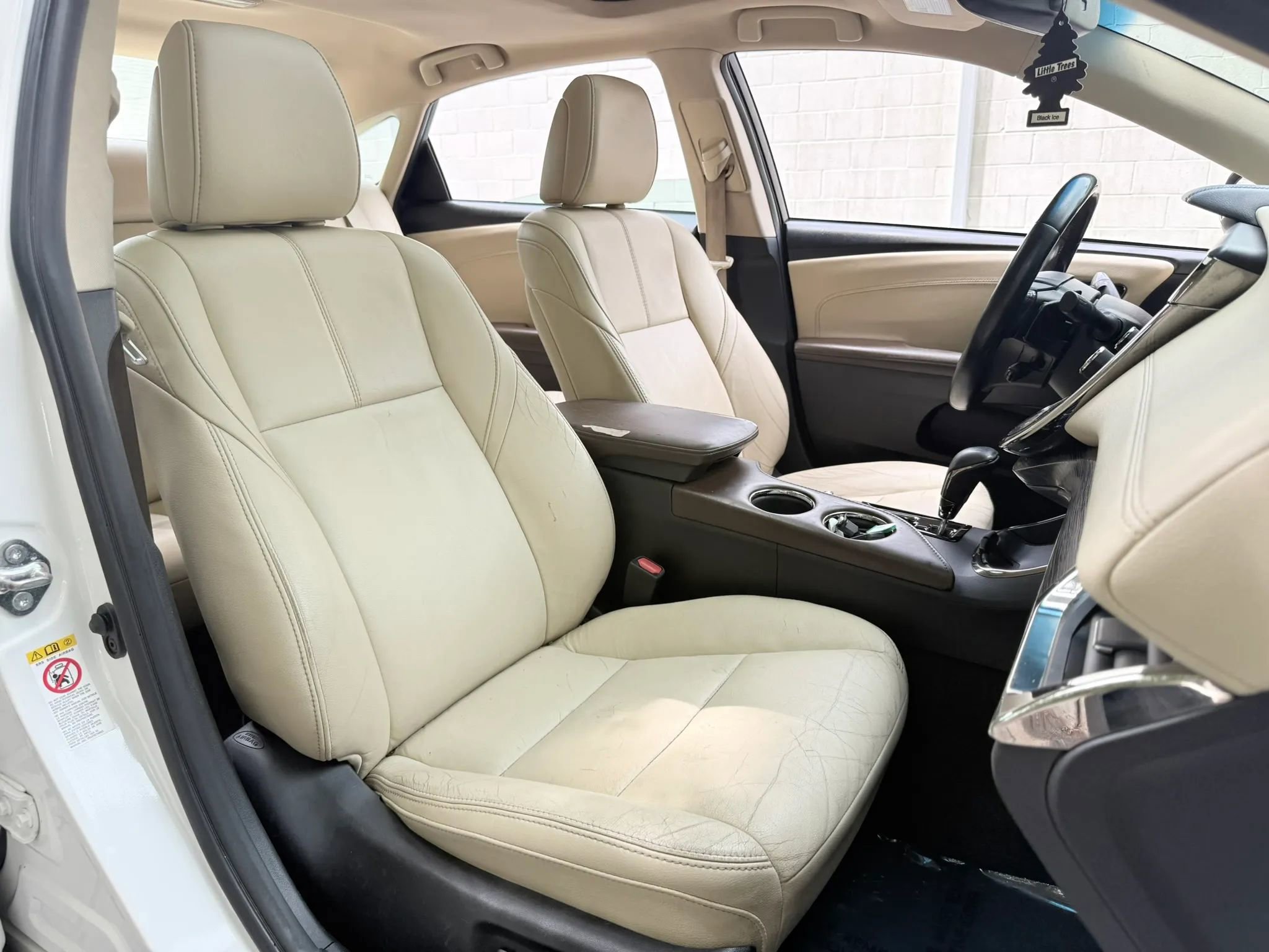 Used 2018 Toyota Avalon Touring FWD image 26