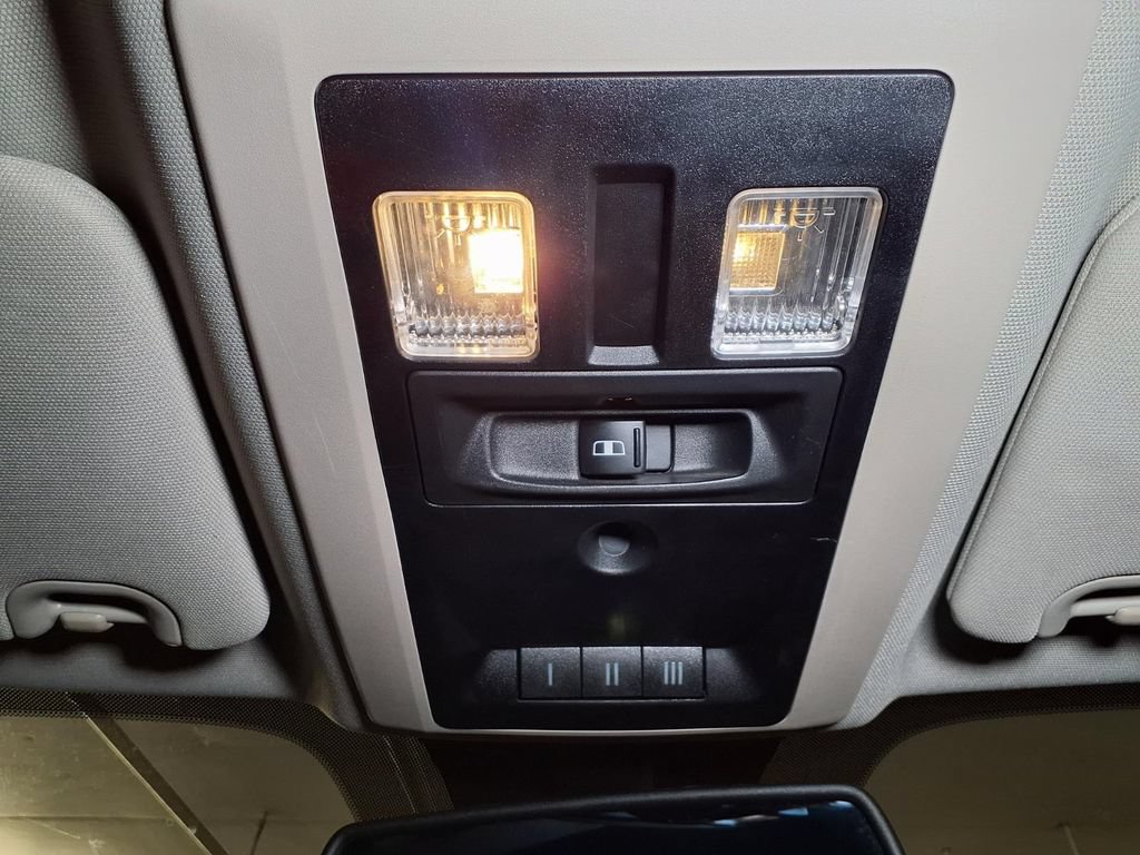 Used 2013 RAM 1500 Laramie Longhorn AWD/4WD image 13