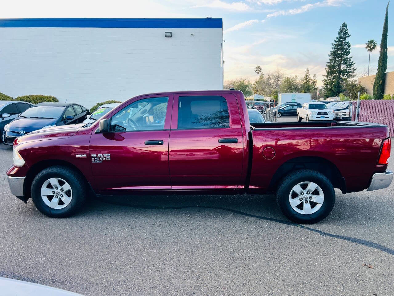 Used 2019 RAM 1500 Express w/ Express Value Package image 5