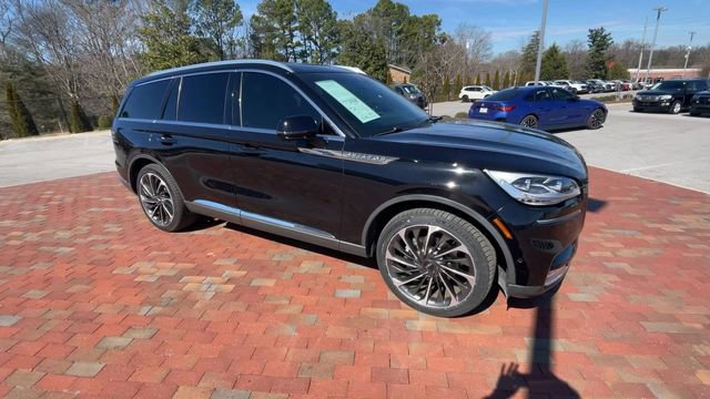 Used 2020 Lincoln Aviator Reserve w/ Equipment Group 202A AWD/4WD image 3