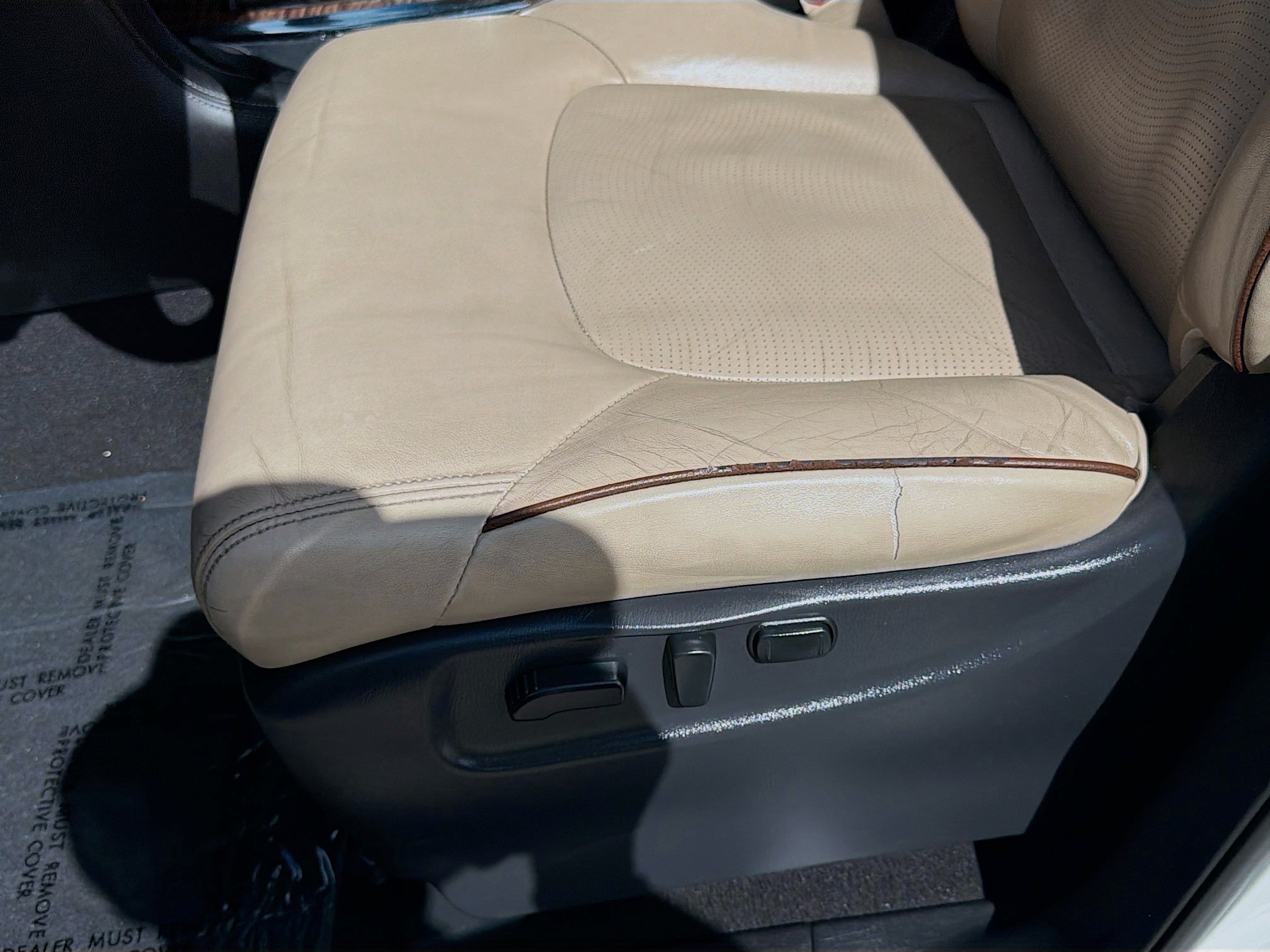 Used 2017 Nissan Armada Platinum RWD image 15