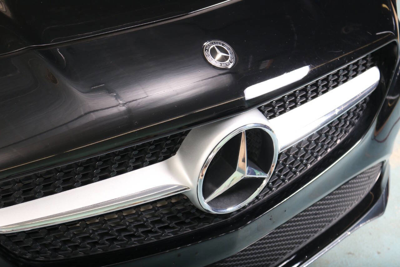 Used 2018 Mercedes-Benz CLA 250 4MATIC image 10