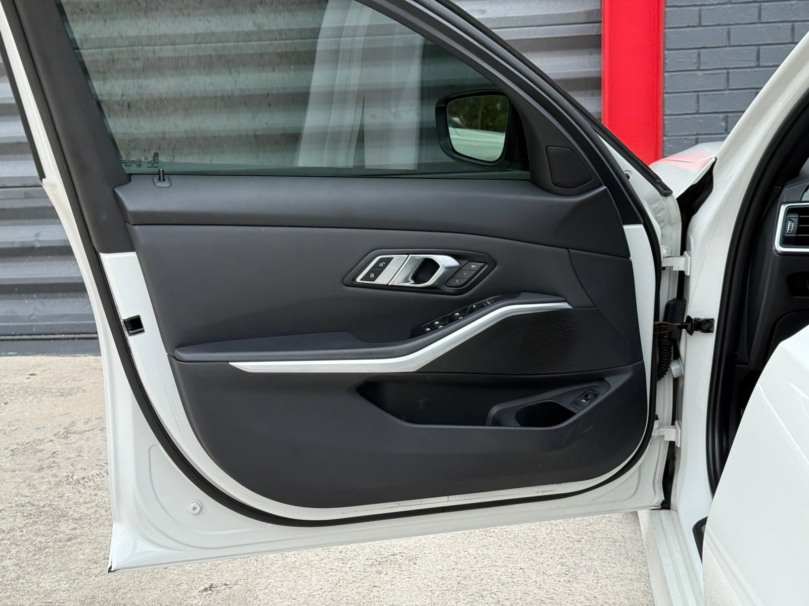 Used 2020 BMW M340i w/ Parking Assistance Package RWD image 16