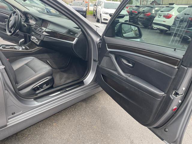 Used 2016 BMW 535i Sedan RWD image 11