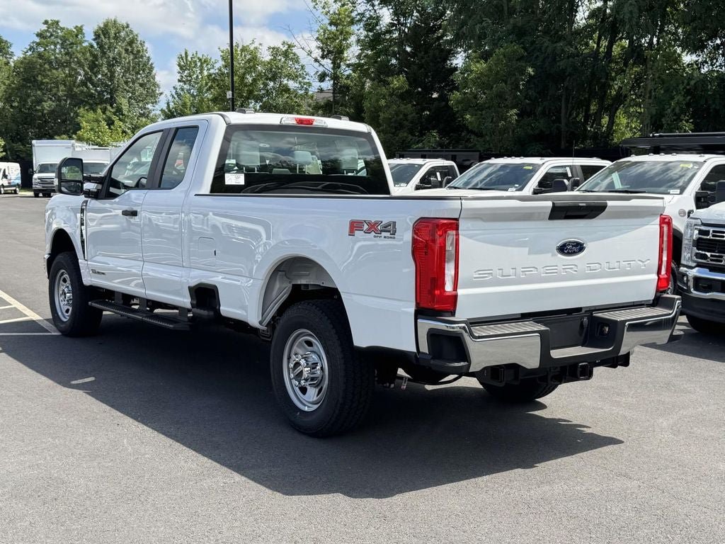 New 2026 Ford F350 XL w/ FX4 Off-Road Package AWD/4WD image 5