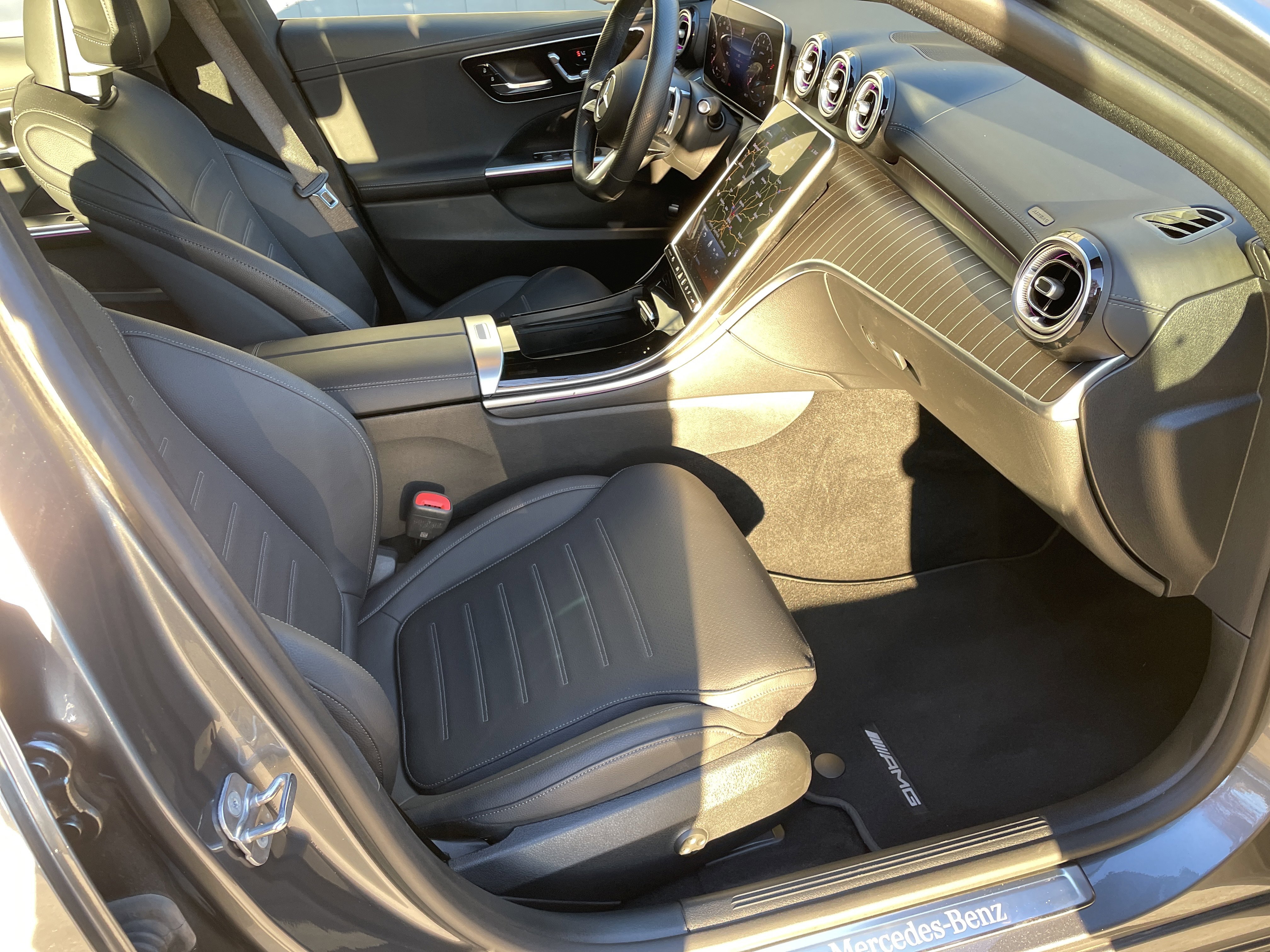 Certified 2025 Mercedes-Benz C 300 4MATIC Sedan image 48