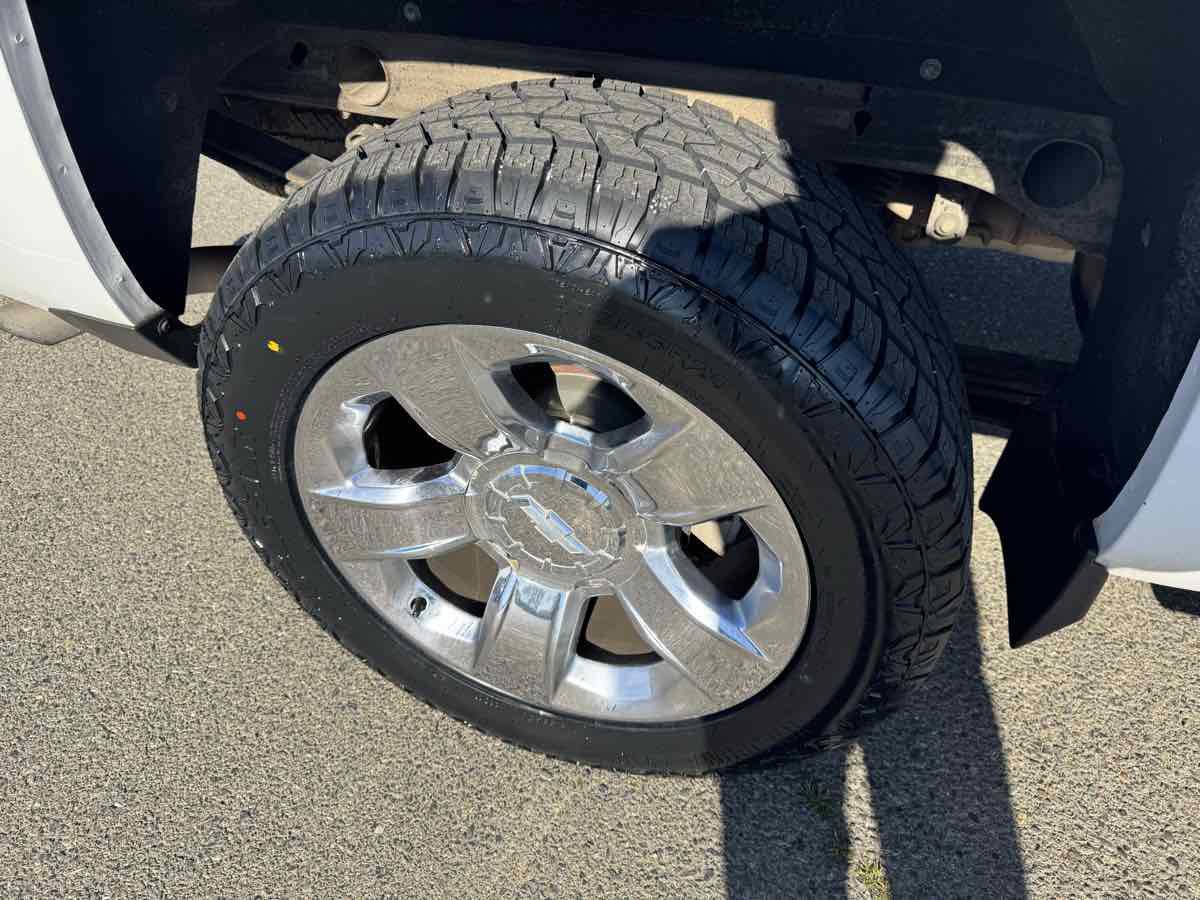 Used 2015 Chevrolet Silverado 1500 LTZ w/ LTZ Plus Package image 37