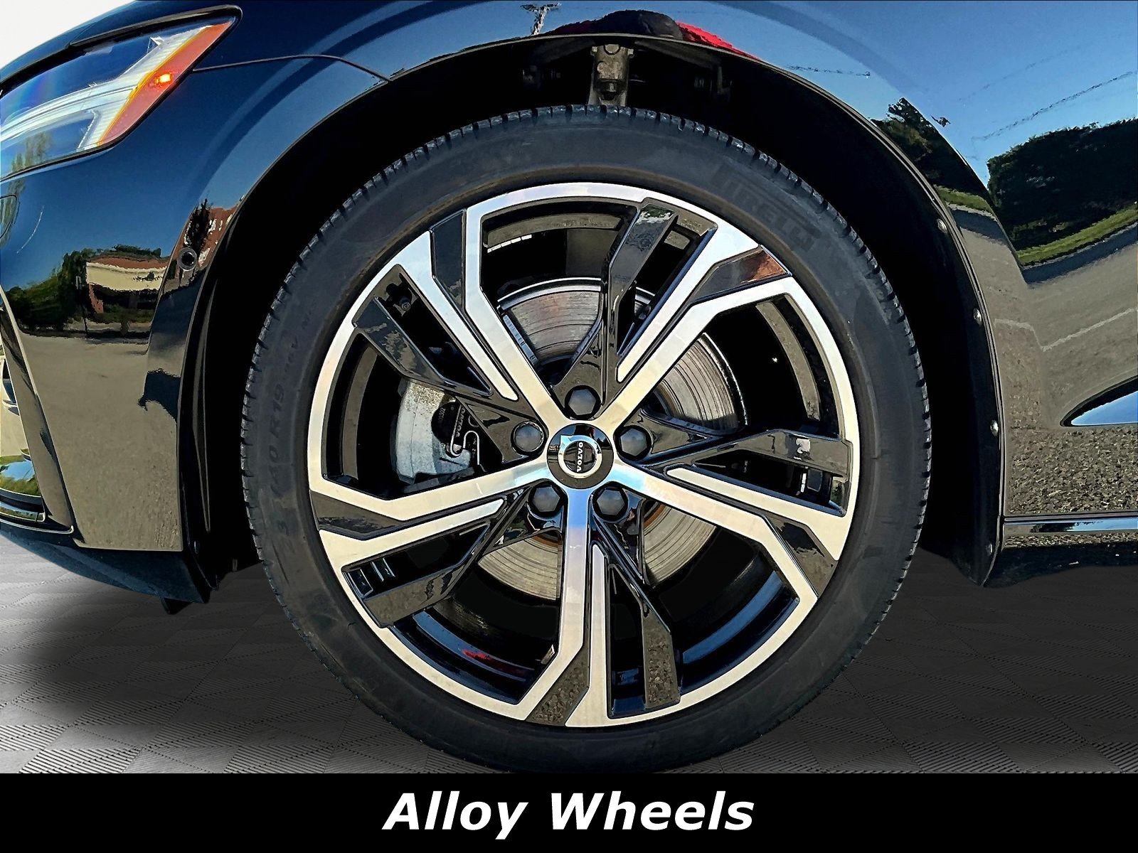 Used 2023 Volvo S60 B5 Plus w/ Climate Package AWD/4WD image 34