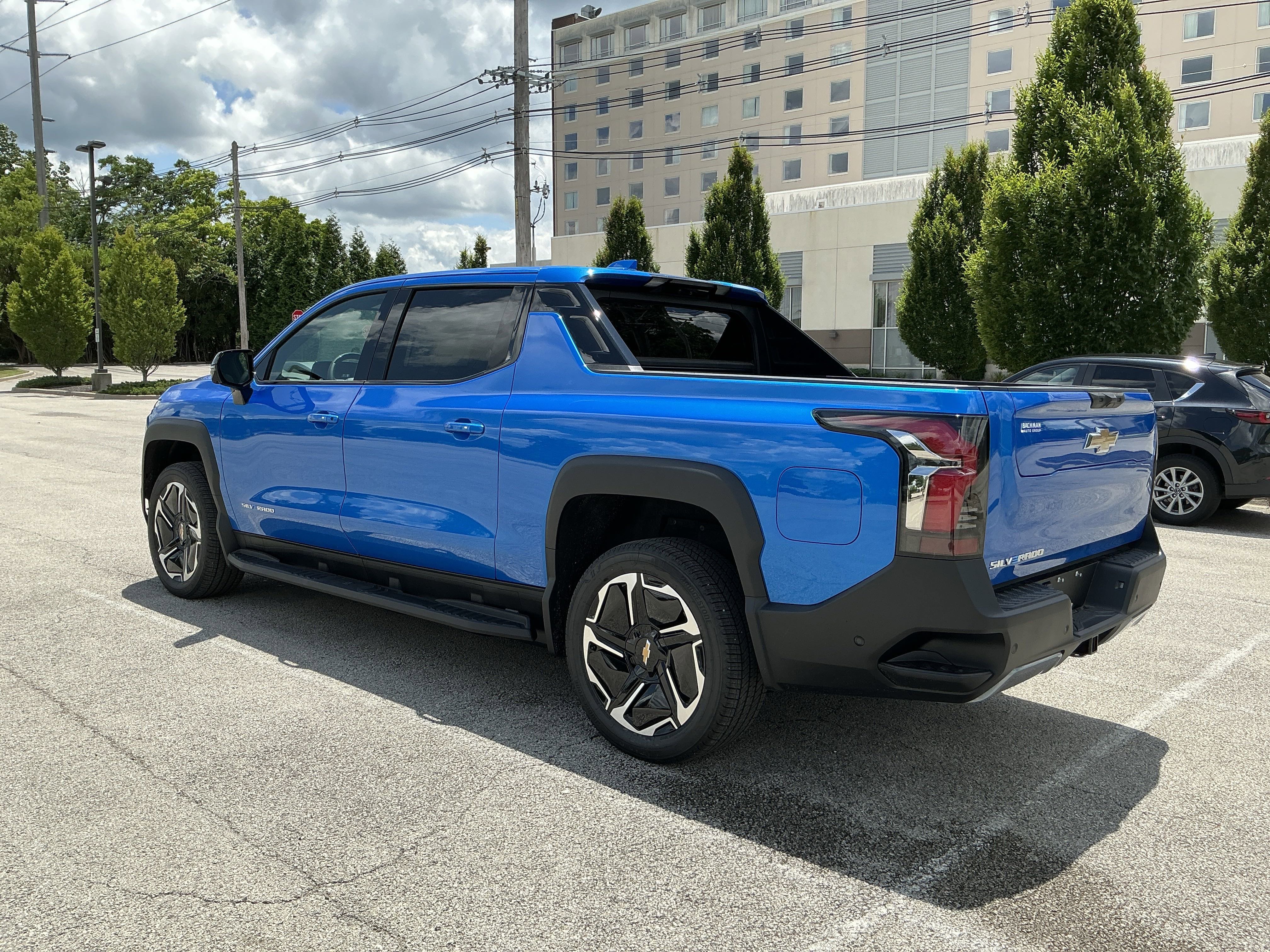 New 2026 Chevrolet Silverado EV LT w/ Premium Package image 5