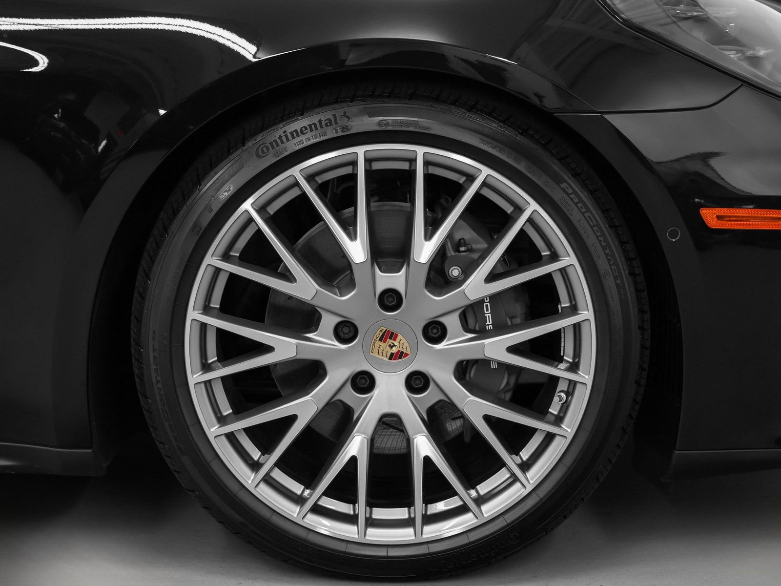 Certified 2025 Porsche Panamera 4 AWD/4WD image 15