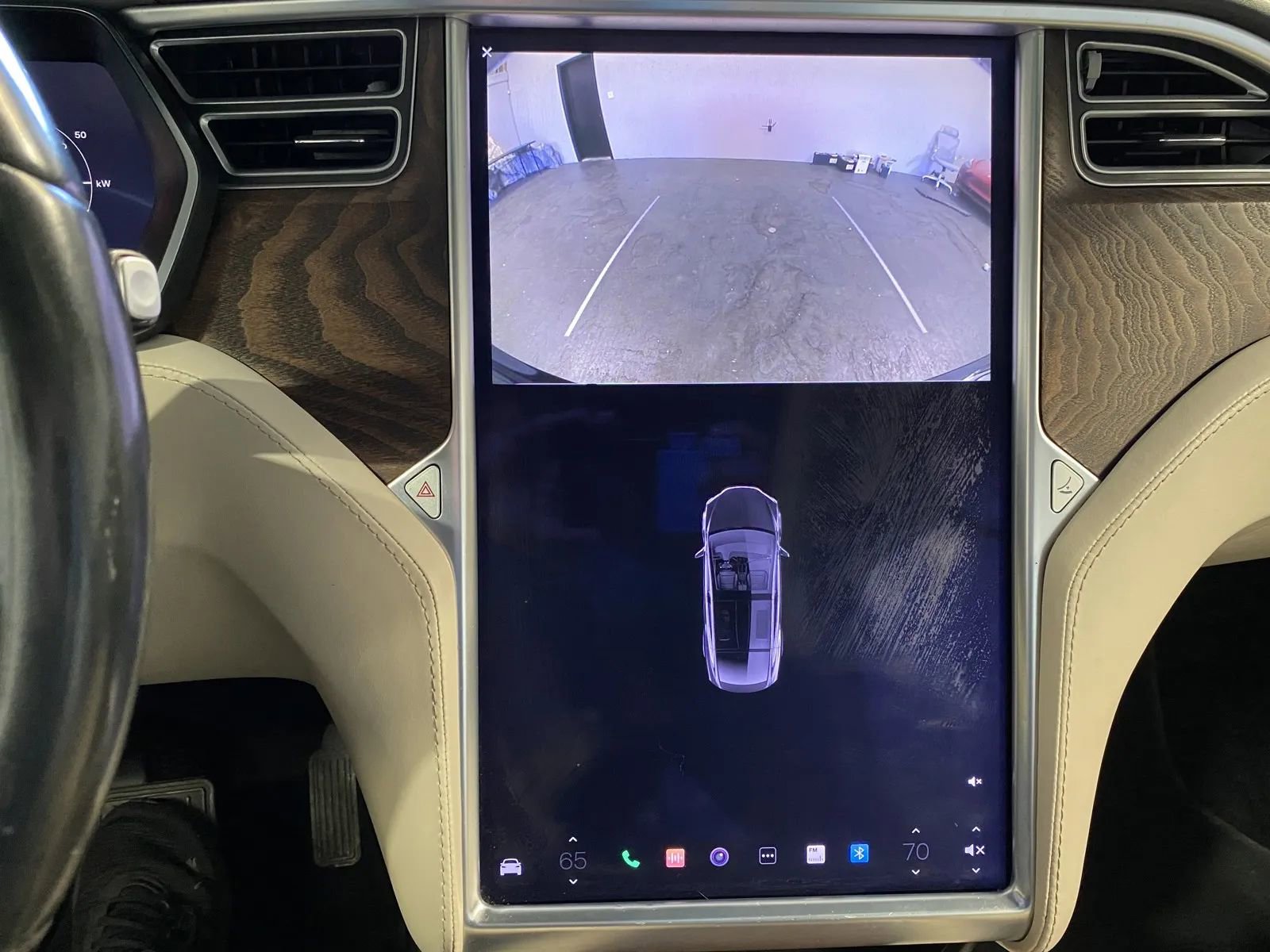 Used 2017 Tesla Model X 75D AWD/4WD image 15