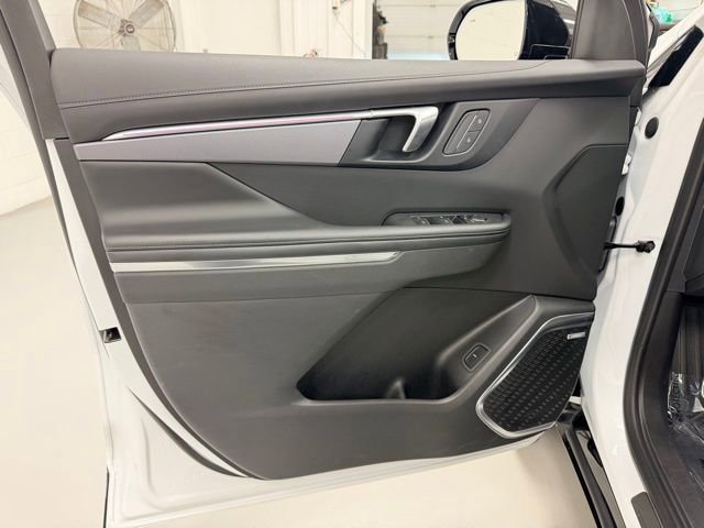 Certified 2025 Buick Enclave Sport Touring image 20