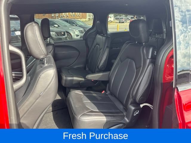 Used 2026 Chrysler Pacifica Select FWD image 7