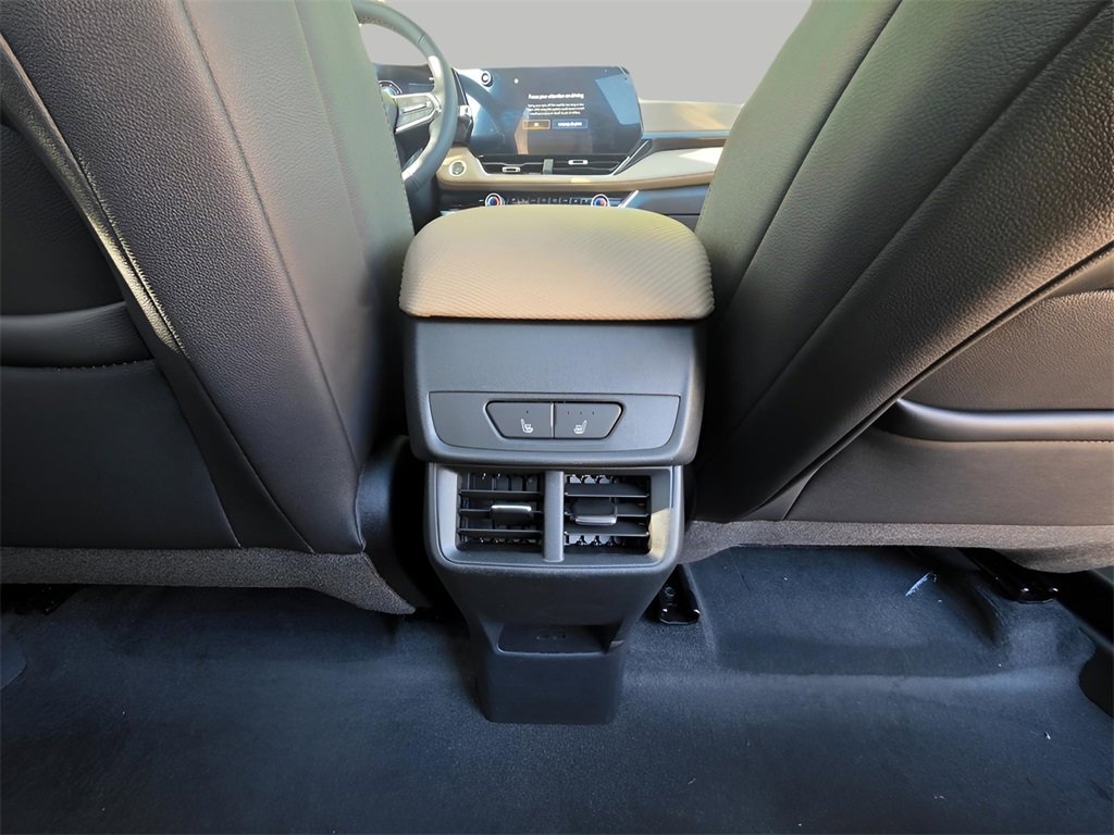 New 2026 Chevrolet Equinox ACTIV w/ Convenience Package III image 11
