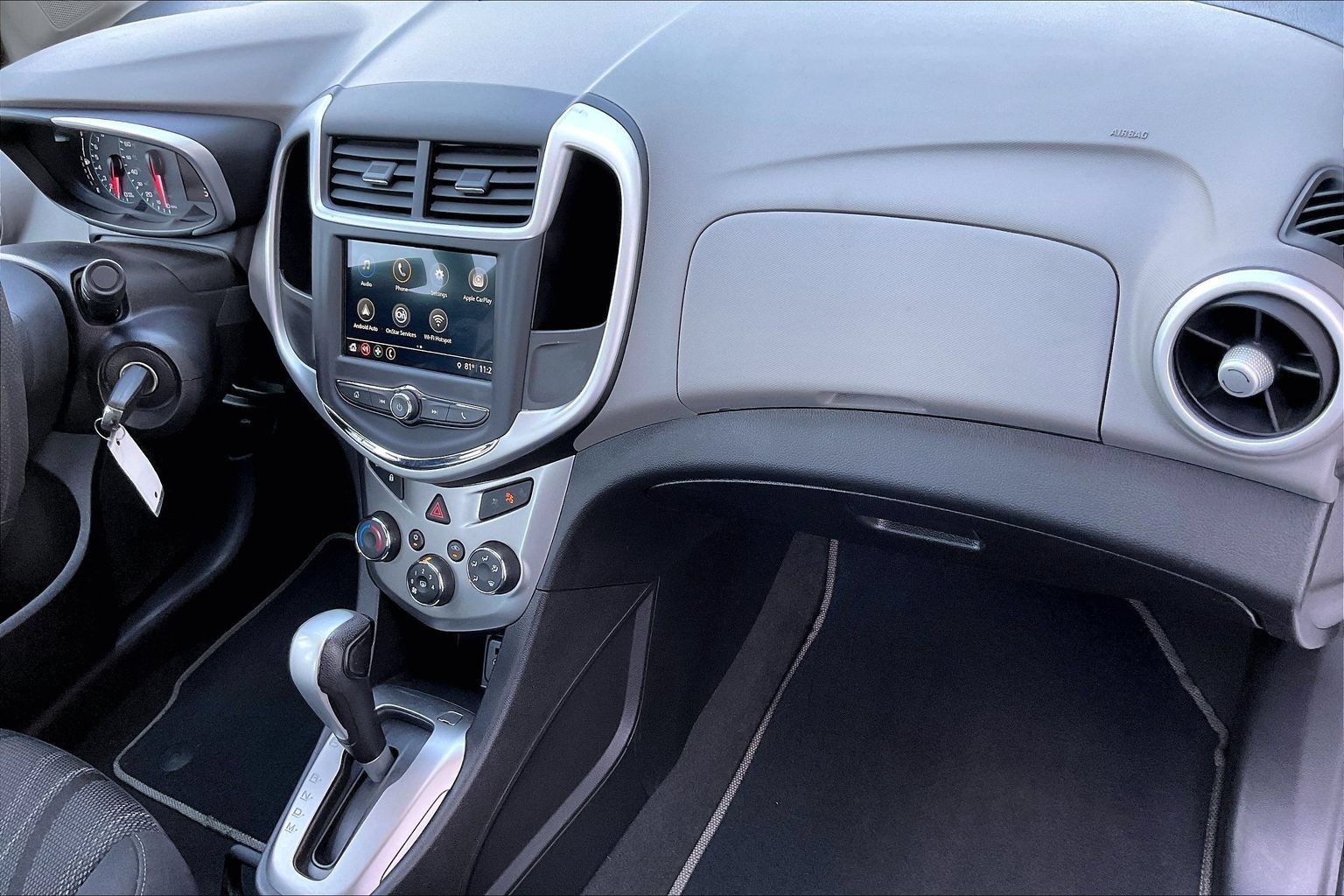 Used 2018 Chevrolet Sonic LT FWD image 22