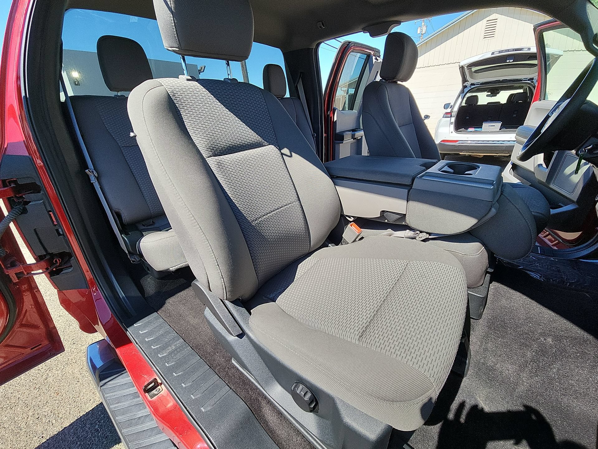Used 2020 Ford F150 XLT RWD image 24
