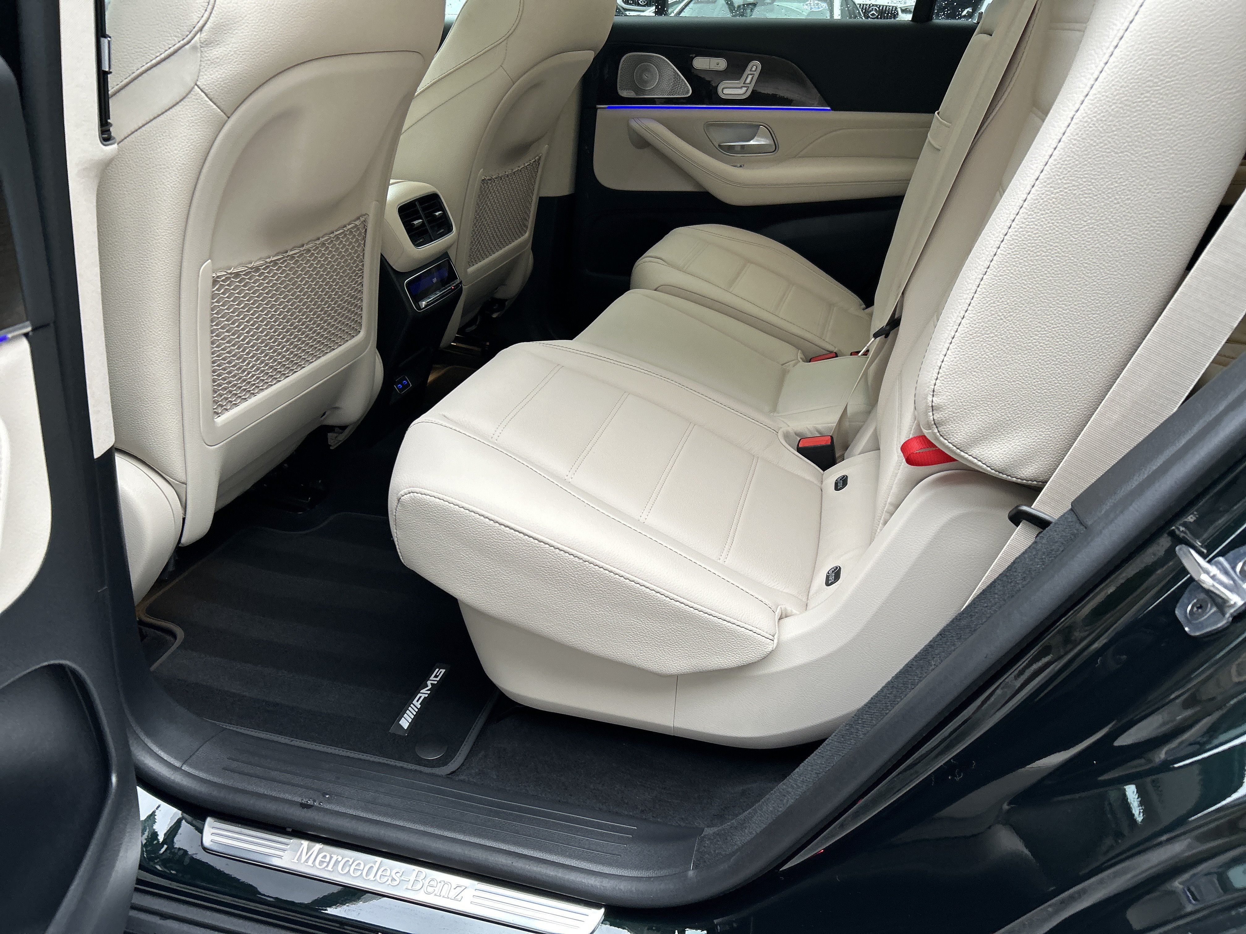 Certified 2025 Mercedes-Benz GLS 580 4MATIC image 42