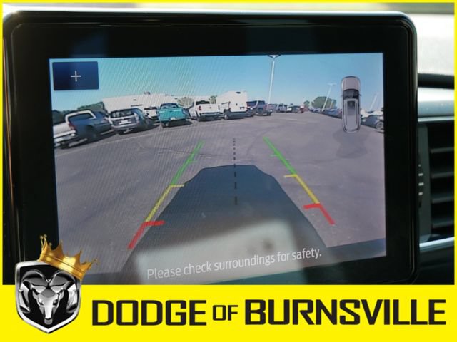 Used 2024 Ford Explorer XLT w/ Equipment Group 202A AWD/4WD image 31