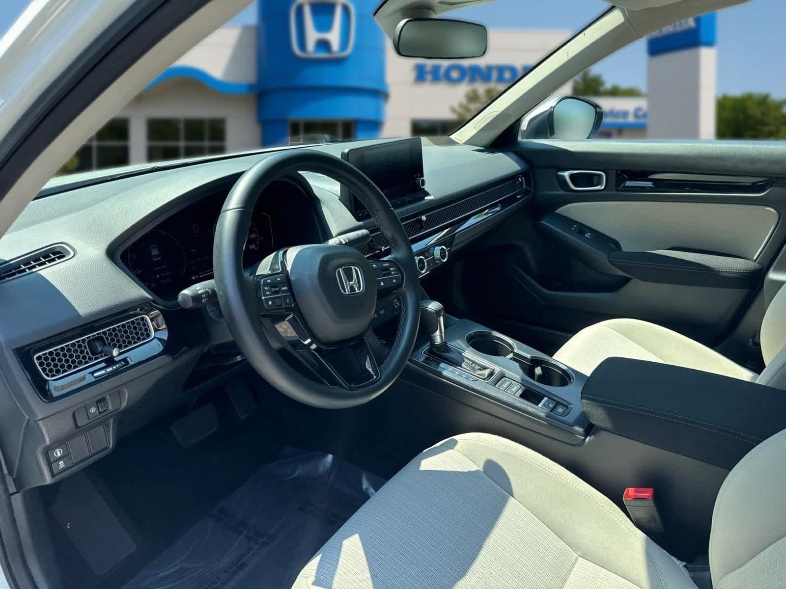 Used 2023 Honda Civic EX image 13