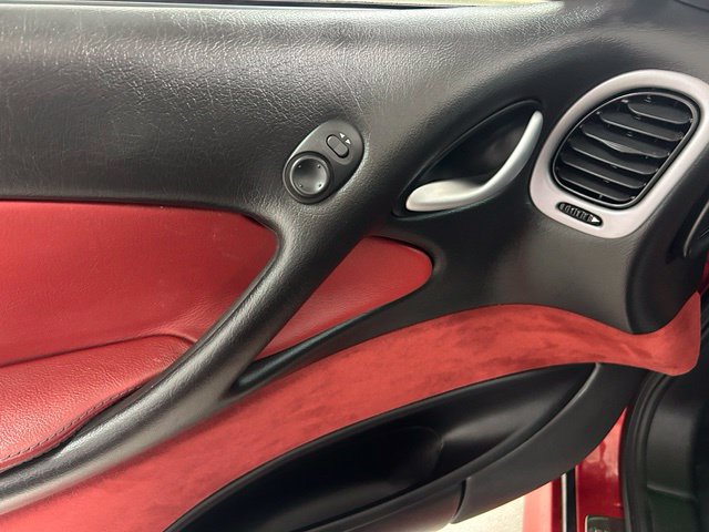Used 2006 Pontiac GTO RWD image 15
