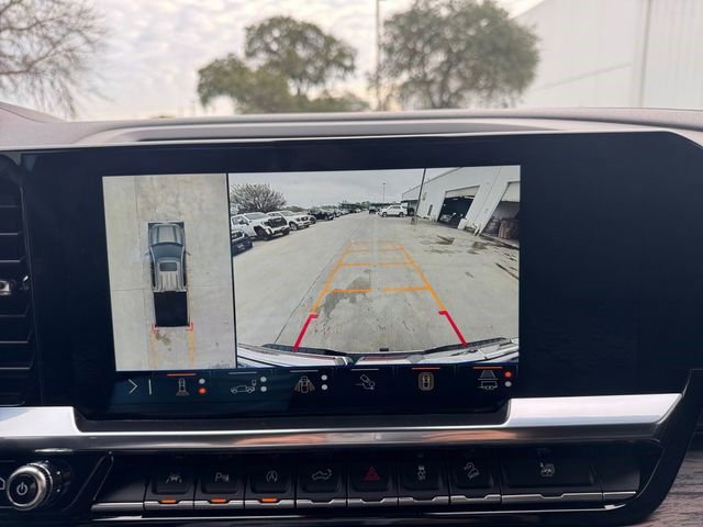 Certified 2025 GMC Sierra 1500 SLT image 11