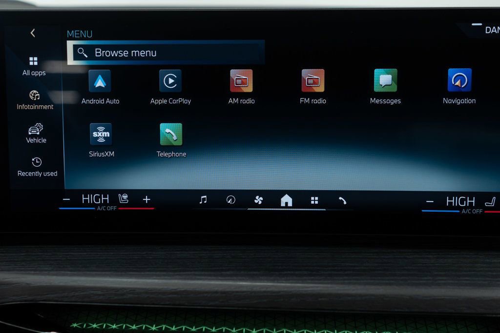 Used 2025 BMW 430i xDrive w/ Premium Package image 29