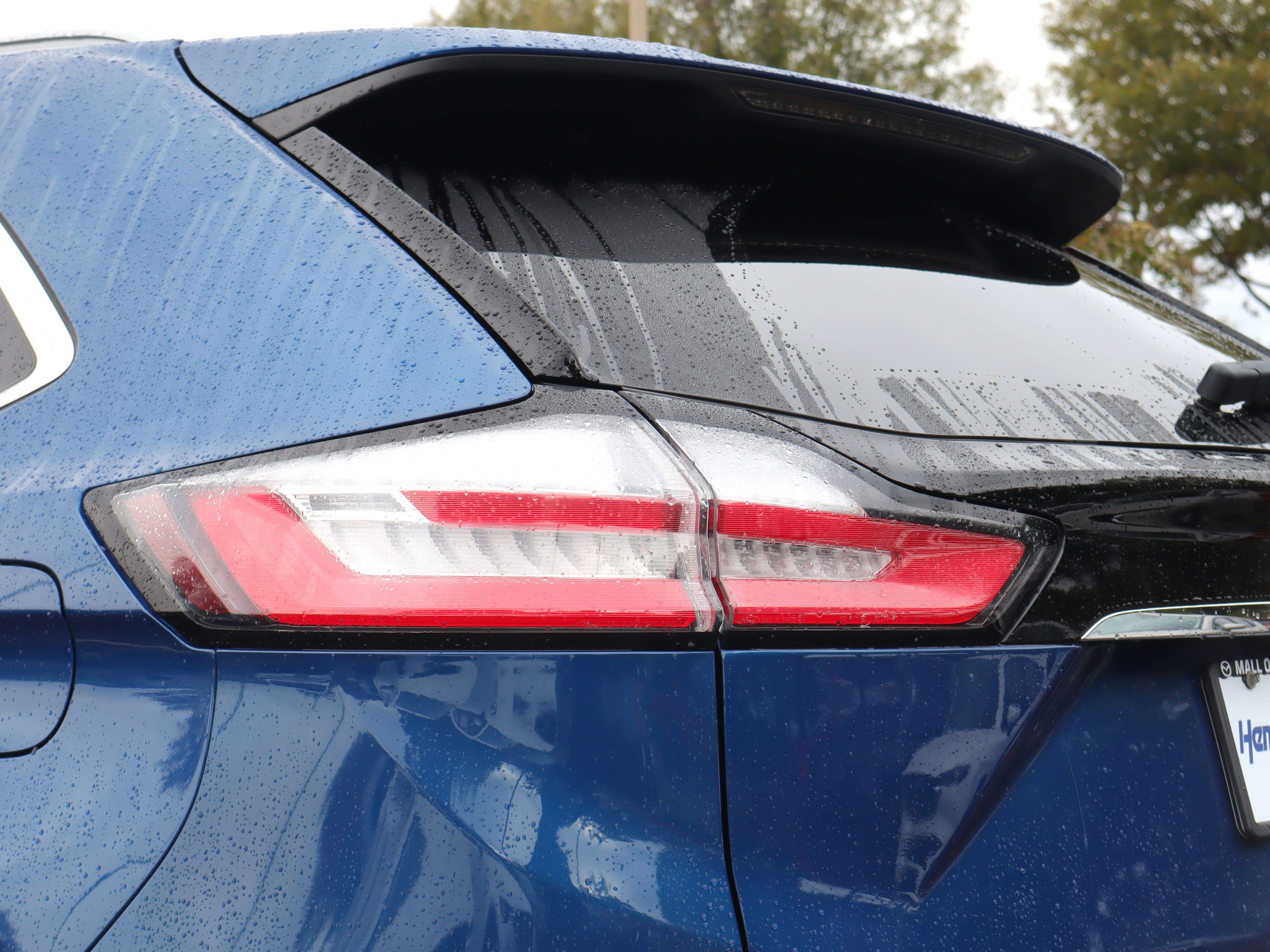 Used 2020 Ford Edge Titanium image 37