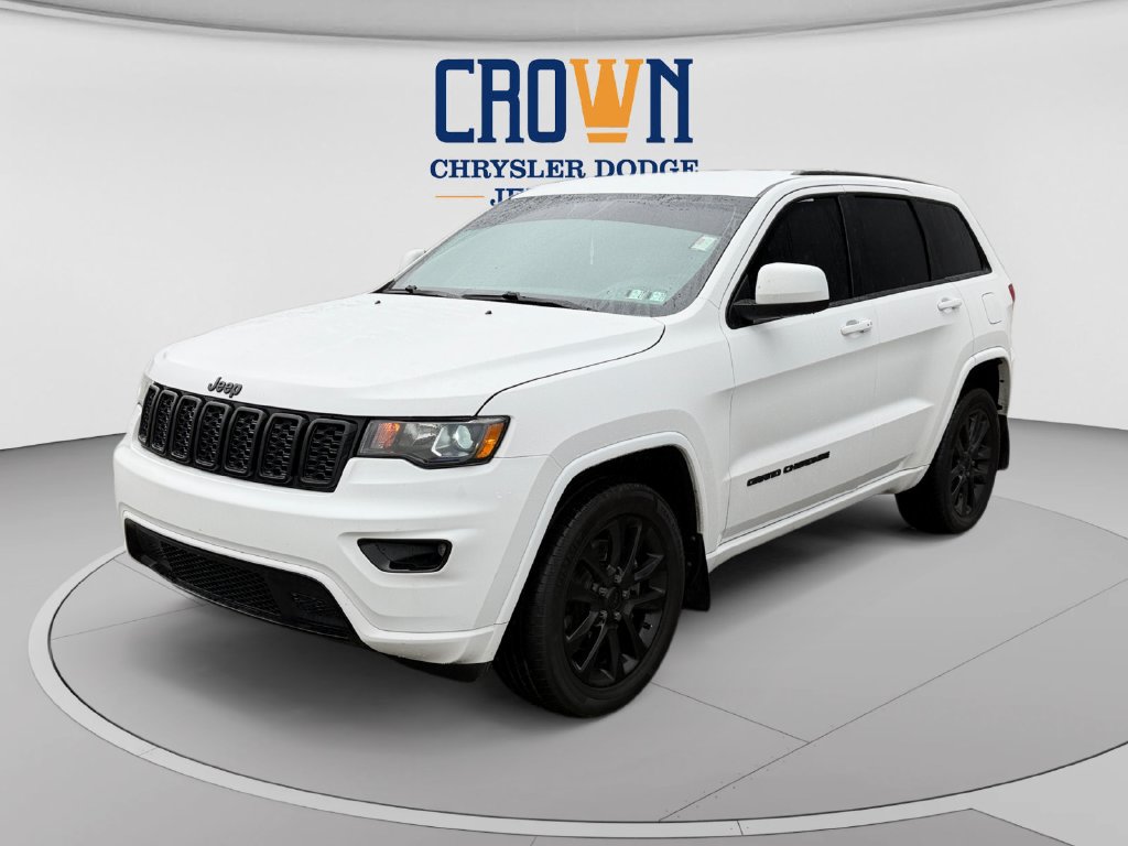 Used 2021 Jeep Grand Cherokee Laredo X AWD/4WD image 7