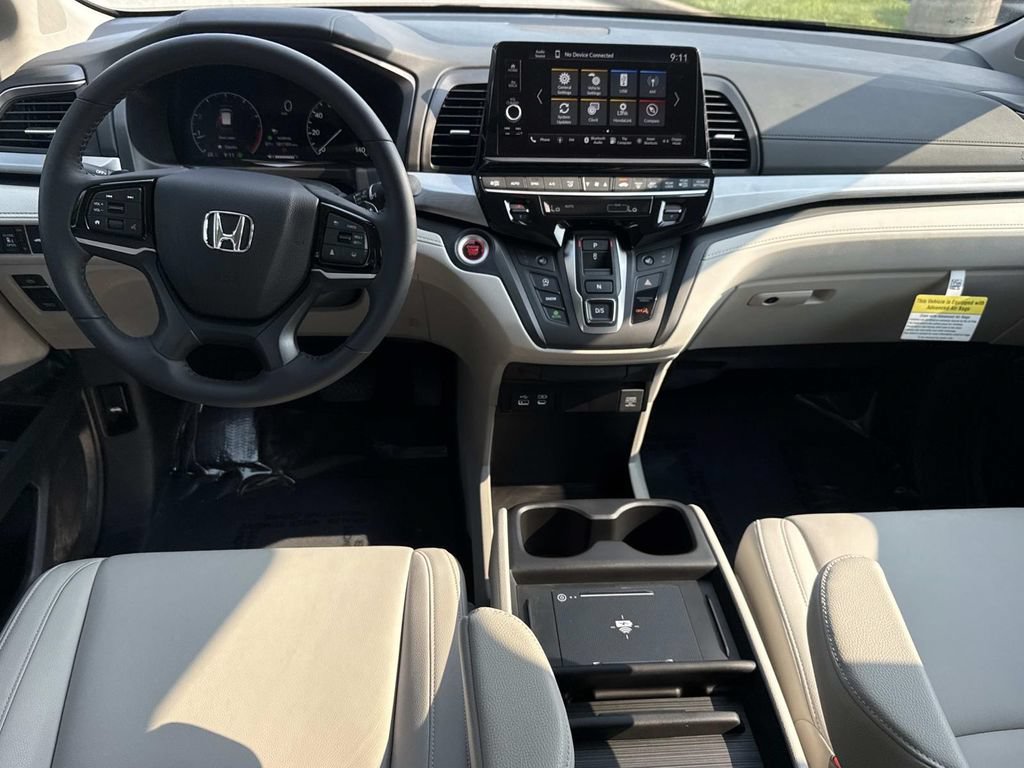 Certified 2026 Honda Odyssey EX-L image 3