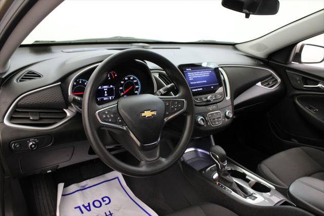 Used 2024 Chevrolet Malibu LT FWD image 15
