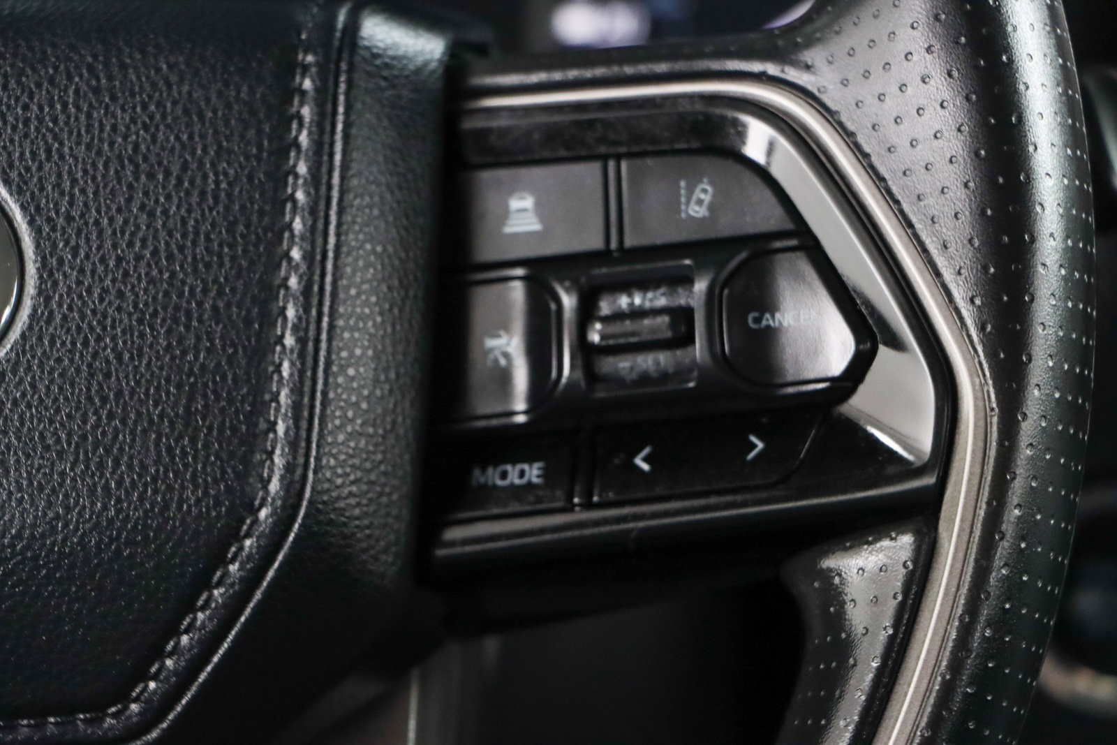 Used 2024 Toyota Tundra SR5 AWD/4WD image 15