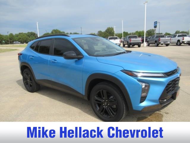Used 2025 Chevrolet Trax ACTIV w/ Driver Confidence Package